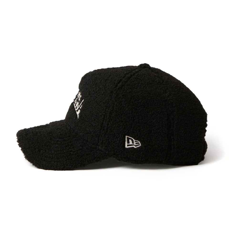 9FORTY A-Frame Boa Fleece カレッジロゴ ブラック | NEW ERA ニューエラ公式オンラインストア