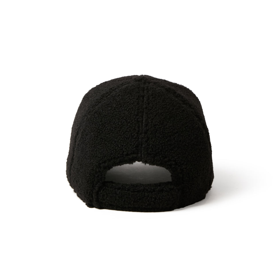 9FORTY A-Frame Boa Fleece カレッジロゴ ブラック | NEW ERA ニューエラ公式オンラインストア