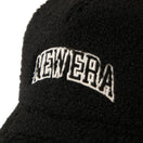 9FORTY A-Frame Boa Fleece カレッジロゴ ブラック | NEW ERA ニューエラ公式オンラインストア