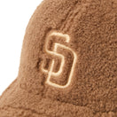 9TWENTY Boa Fleece サンディエゴ・パドレス ブラウン | NEW ERA ニューエラ公式オンラインストア