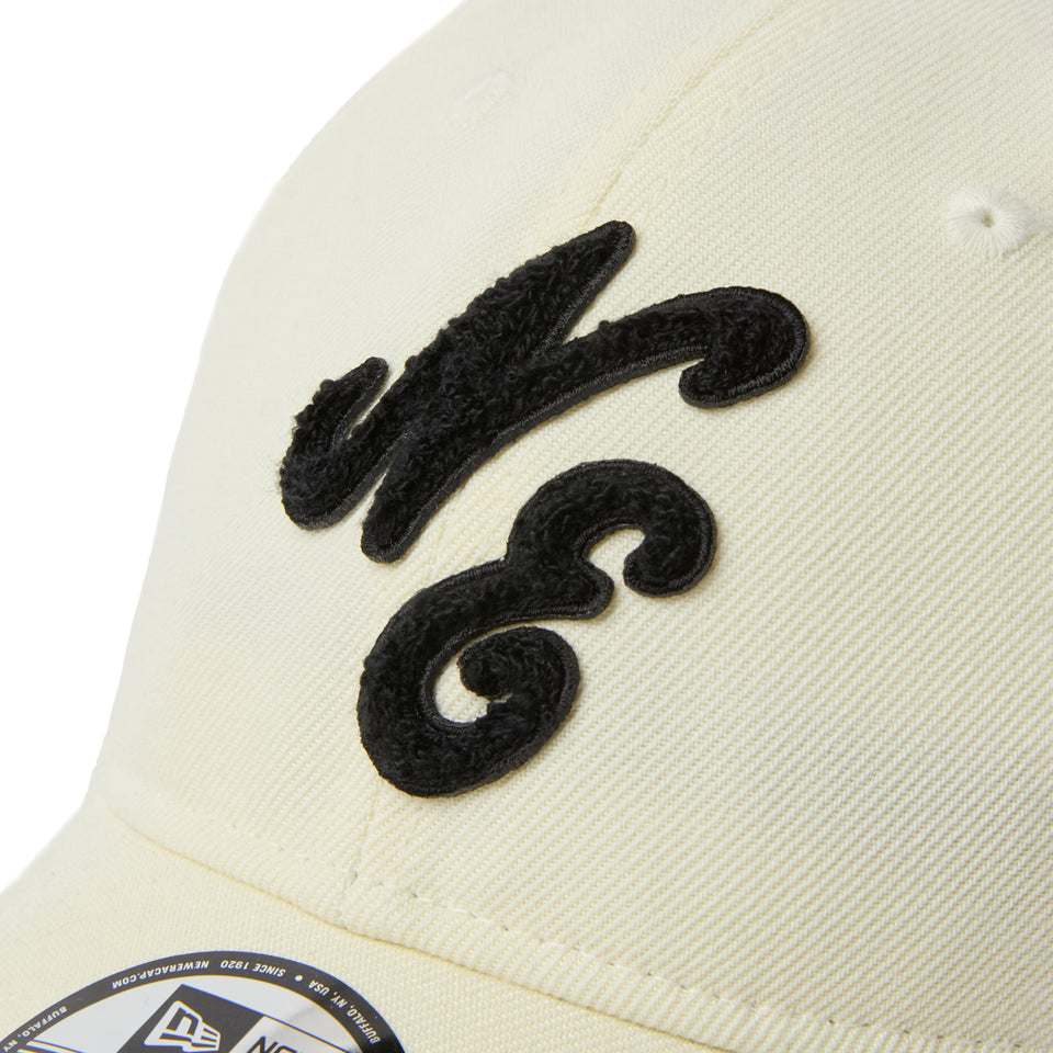 9TWENTY Chenille Patch クラシックロゴ クロームホワイト | NEW ERA ニューエラ公式オンラインストア