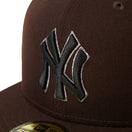 59FIFTY MLB Metallic Pewter ニューヨーク・ヤンキース バーントウッド | NEW ERA ニューエラ公式オンラインストア