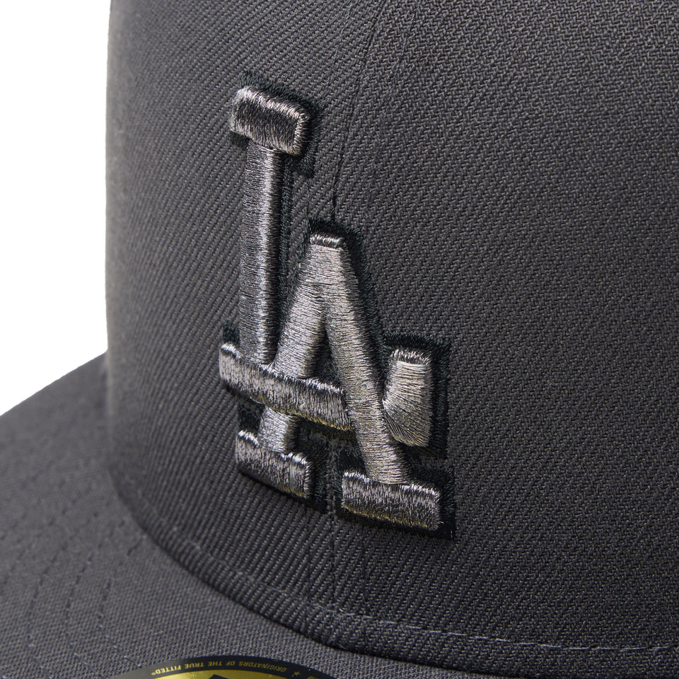59FIFTY MLB Metallic Pewter ロサンゼルス・ドジャース グラファイト | NEW ERA ニューエラ公式オンラインストア
