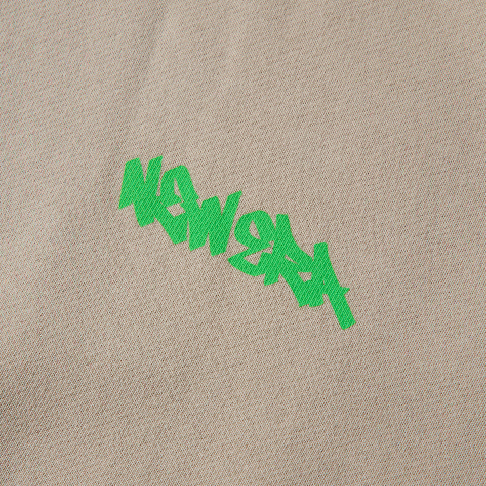 キッズ Youth スウェット プルオーバー フーディー Tagging Logo ストーン | NEW ERA ニューエラ公式オンラインストア
