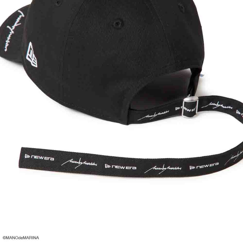 9TWENTY ロングストラップ Illustrators Collection まのでまりな ブラック | NEW ERA ニューエラ公式オンラインストア