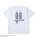 半袖 コットン Tシャツ Coca-Cola designed by Kosuke Kawamura コカ・コーラ It's the real thing. Coke ホワイト | NEW ERA ニューエラ公式オンラインストア