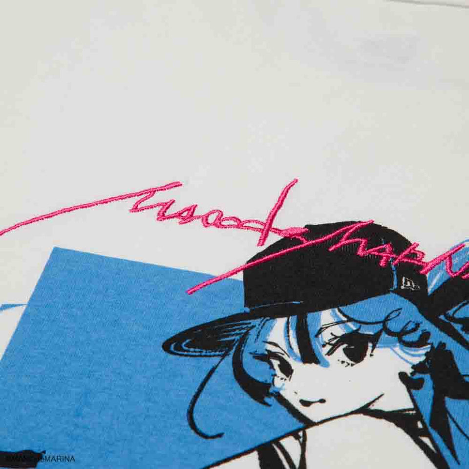 長袖 ウォッシュドコットン Tシャツ Illustrators Collection まのでまりな オフホワイト | NEW ERA ニューエラ公式オンラインストア