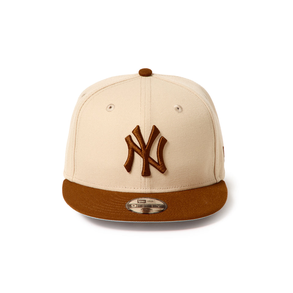 キッズ Youth 9FIFTY Powered by GORO（MIN-NANO） ニューヨーク・ヤンキース オーツミルク/ティラミス | NEW ERA ニューエラ公式オンラインストア