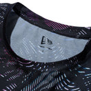 半袖 テックTシャツ アーカイブロゴ パターン | パフォーマンスアパレル ランニング | NEW ERA ニューエラ公式オンラインストア