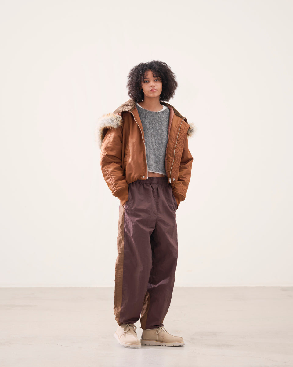 ウィメンズ ショートレングス N2B ジャケット BLACK LABEL FW26 ブラウン