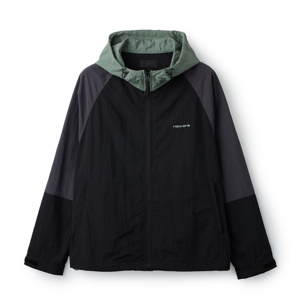 ナイロン トラックジャケット フーディー 3-Tone BLACK LABEL FW26 ライトグリーン/ブラック | NEW ERA ニューエラ公式オンラインストア