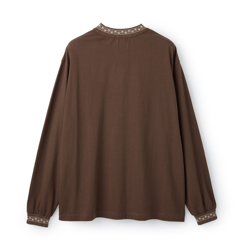 パターンリブ ロングスリーブ Tシャツ BLACK LABEL FW26 ブラウン | NEW ERA ニューエラ公式オンラインストア