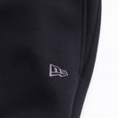 テック スウェット パンツ LEGACY CLUB ACADEMY ブラック | パフォーマンスアパレル | NEW ERA ニューエラ公式オンラインストア
