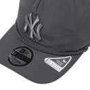 19TWENTY Quickstrike ニューヨーク・ヤンキース PROLIGHT グラファイト - 14724748 - OSFM | NEW ERA ニューエラ公式オンラインストア