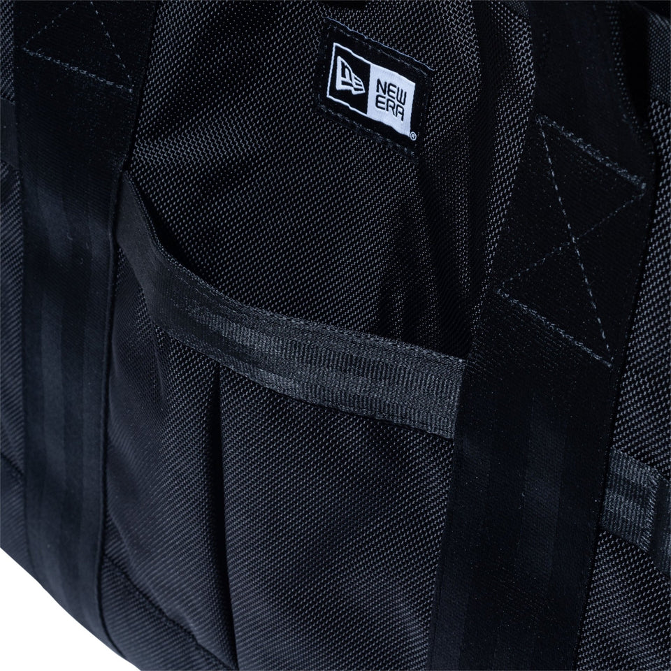 トートバッグ 22L ブラック - 11404124 - OSFA | NEW ERA ニューエラ公式オンラインストア