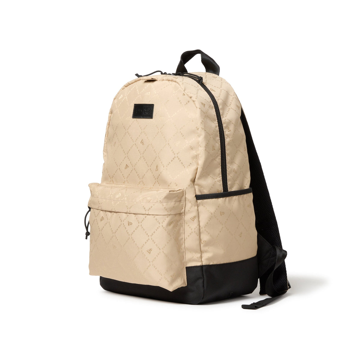ライトパック 27L サンドジャカード | ニューエラオンラインストア