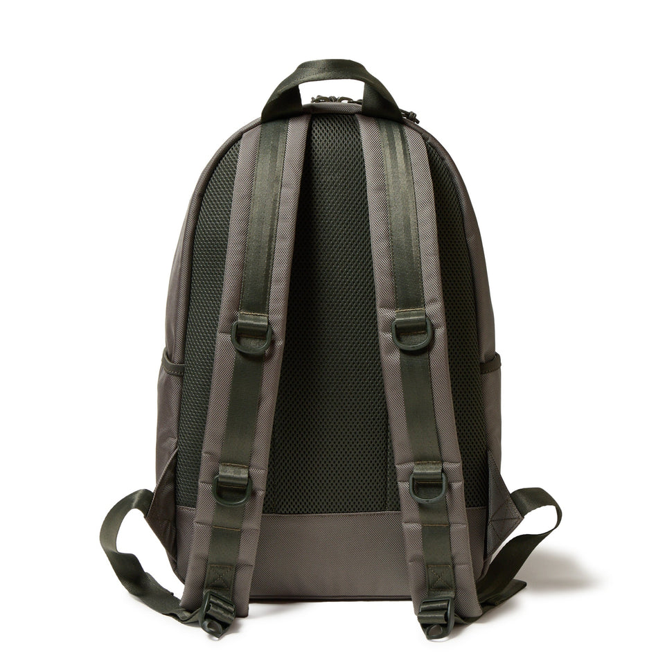 ライトパック 27L オリーブ - 14655354 - OSFM | NEW ERA ニューエラ公式オンラインストア