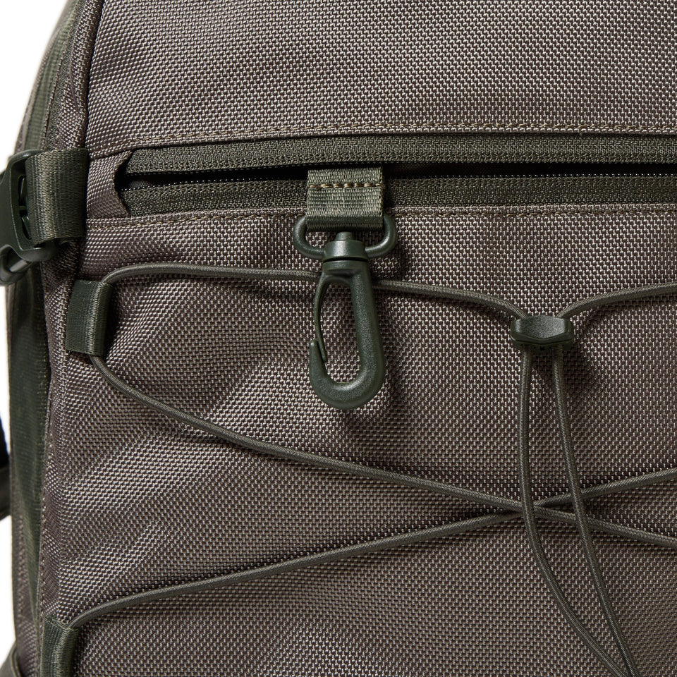 コードパック 28L オリーブ - 14655358 - OSFM | NEW ERA ニューエラ公式オンラインストア