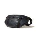 ウエストバッグ 2L シンセティックレザー ブラック - 14655336 - OSFM | NEW ERA ニューエラ公式オンラインストア