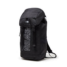 ラックサック 35L アウトライン ブラック × ホワイト - 14521323 - OSFM | NEW ERA ニューエラ公式オンラインストア