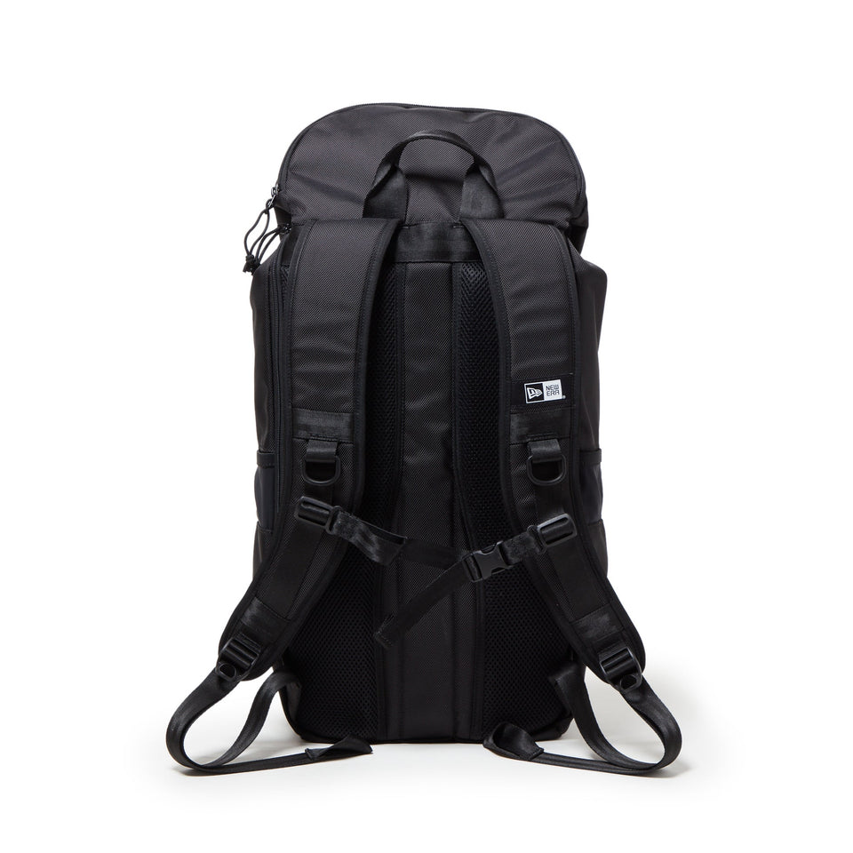 ラックサック 35L アウトライン ブラック × ホワイト - 14521323 - OSFM | NEW ERA ニューエラ公式オンラインストア