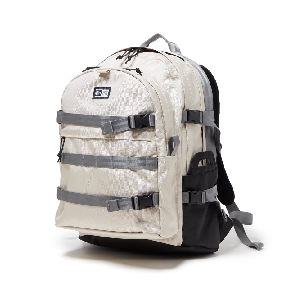 キャリアパック 35L ストーン - 14521348 - OSFM | NEW ERA ニューエラ公式オンラインストア