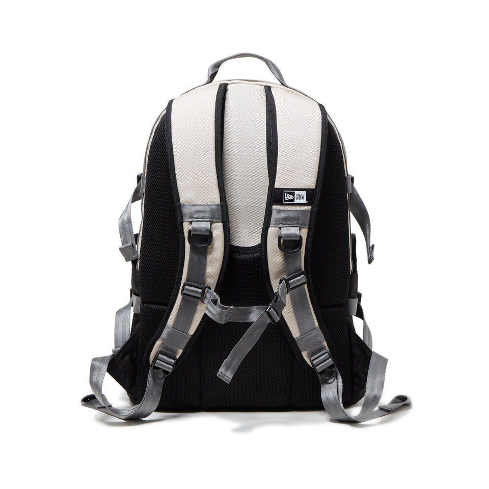 キャリアパック 35L ストーン - 14521348 - OSFM | NEW ERA ニューエラ公式オンラインストア