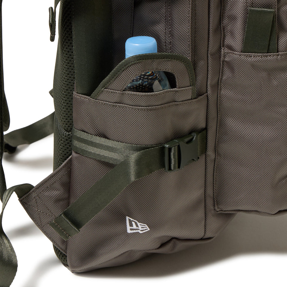 キャリアパック 35L オリーブ - 14655362 - OSFM | NEW ERA ニューエラ公式オンラインストア