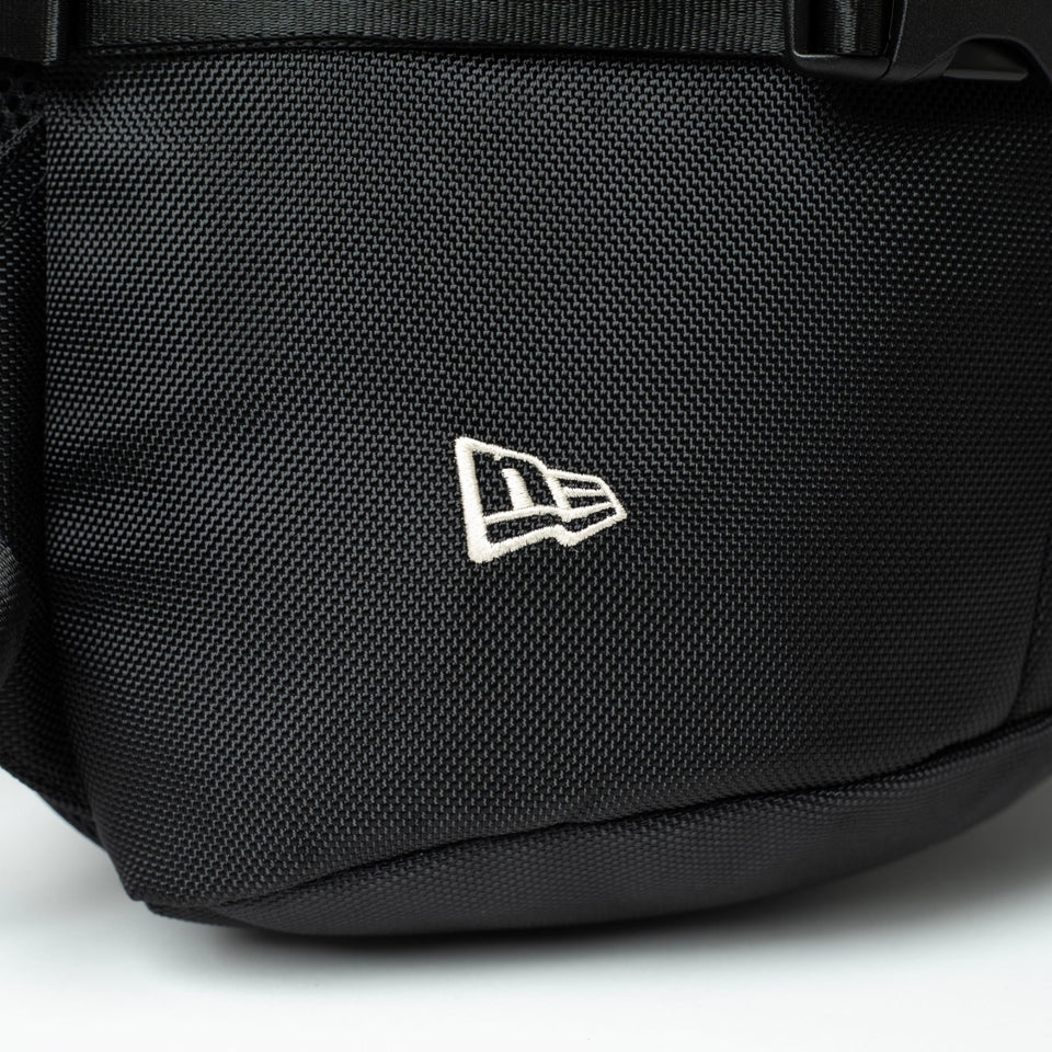 キャリアパック 35L Y's FW24 ブラック - 14393724 - OSFM | NEW ERA ニューエラ公式オンラインストア