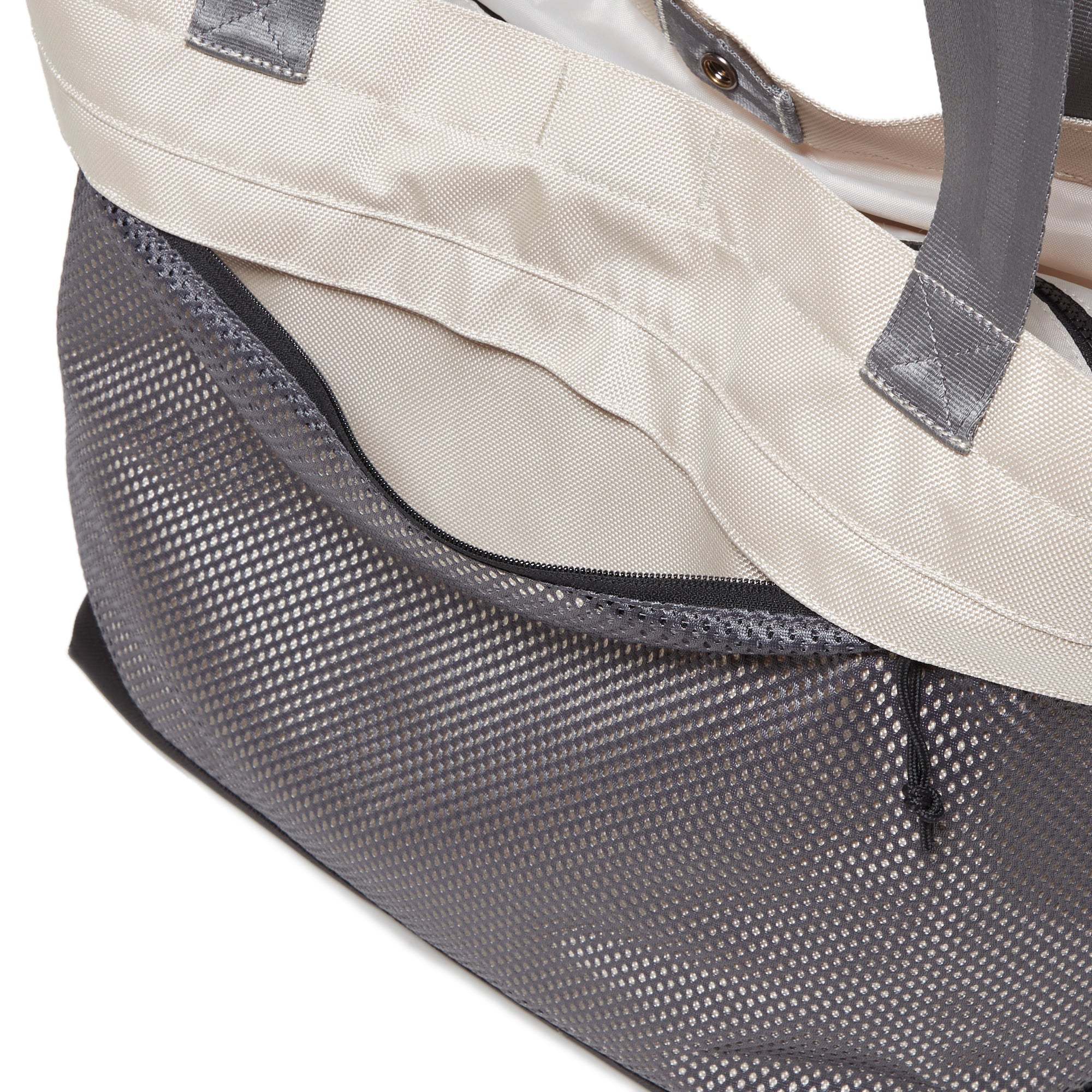 ジムトートバッグ 37L ストーン 11