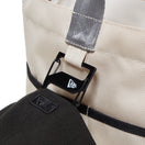 ジムトートバッグ 37L ストーン - 14521332 - OSFM | NEW ERA ニューエラ公式オンラインストア