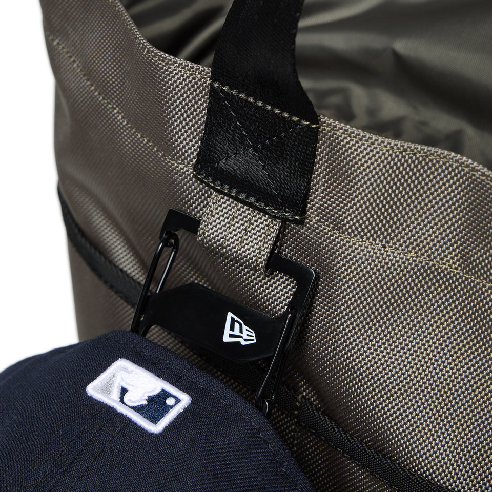 ジムトートバッグ 37L オリーブ - 14655355 - OSFM | NEW ERA ニューエラ公式オンラインストア