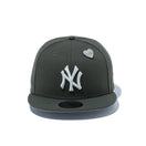 59FIFTY 59FIFTY DAY Memorial Collection ニューヨーク・ヤンキース ピンズ ダークピューター - 14669270 - 700 | NEW ERA ニューエラ公式オンラインストア