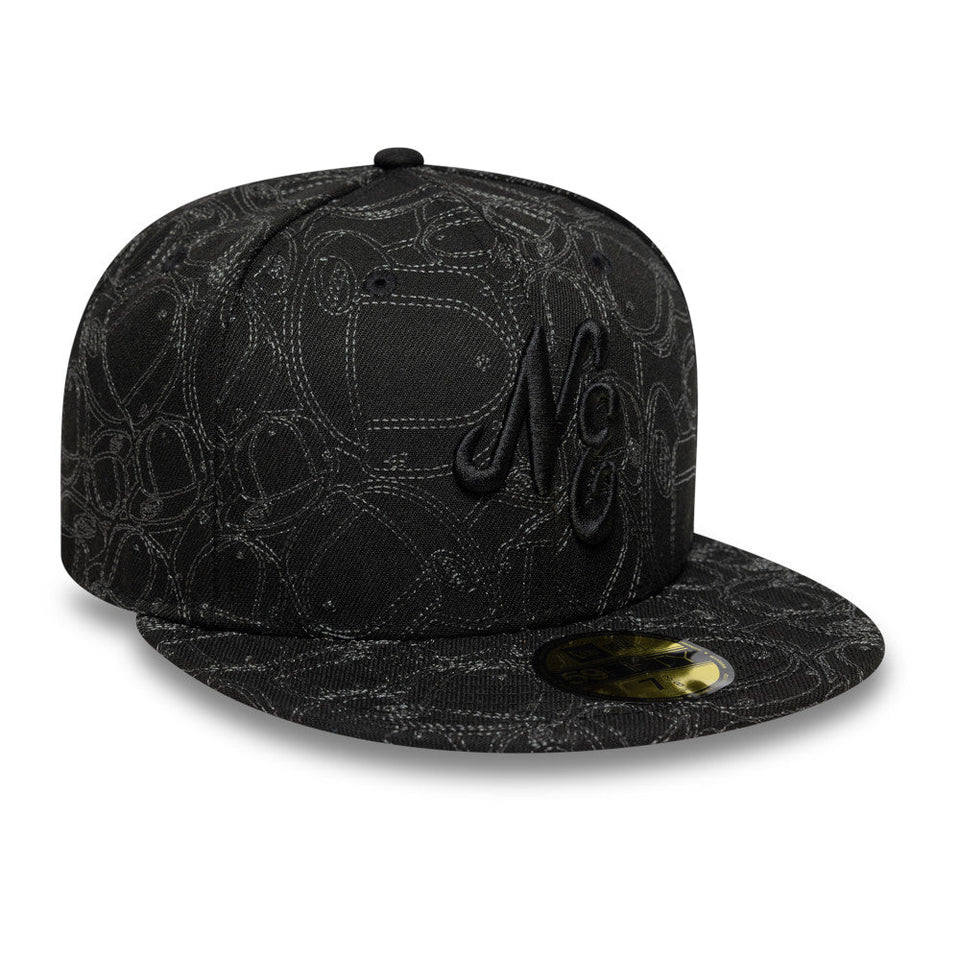 59FIFTY 59FIFTY DAY Memorial Collection クラシックロゴ オールオーバーエンブロイダリー ブラック - 14700190 - 700 | NEW ERA ニューエラ公式オンラインストア