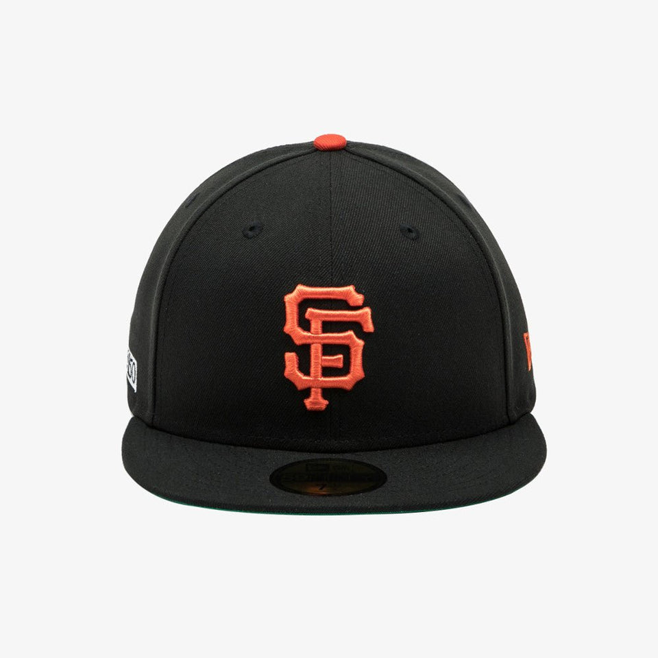 59FIFTY 59FIFTY DAY Memorial Collection サンフランシスコ・ジャイアンツ ブラック グリーンアンダーバイザー - 14730513 - 700 | NEW ERA ニューエラ公式オンラインストア