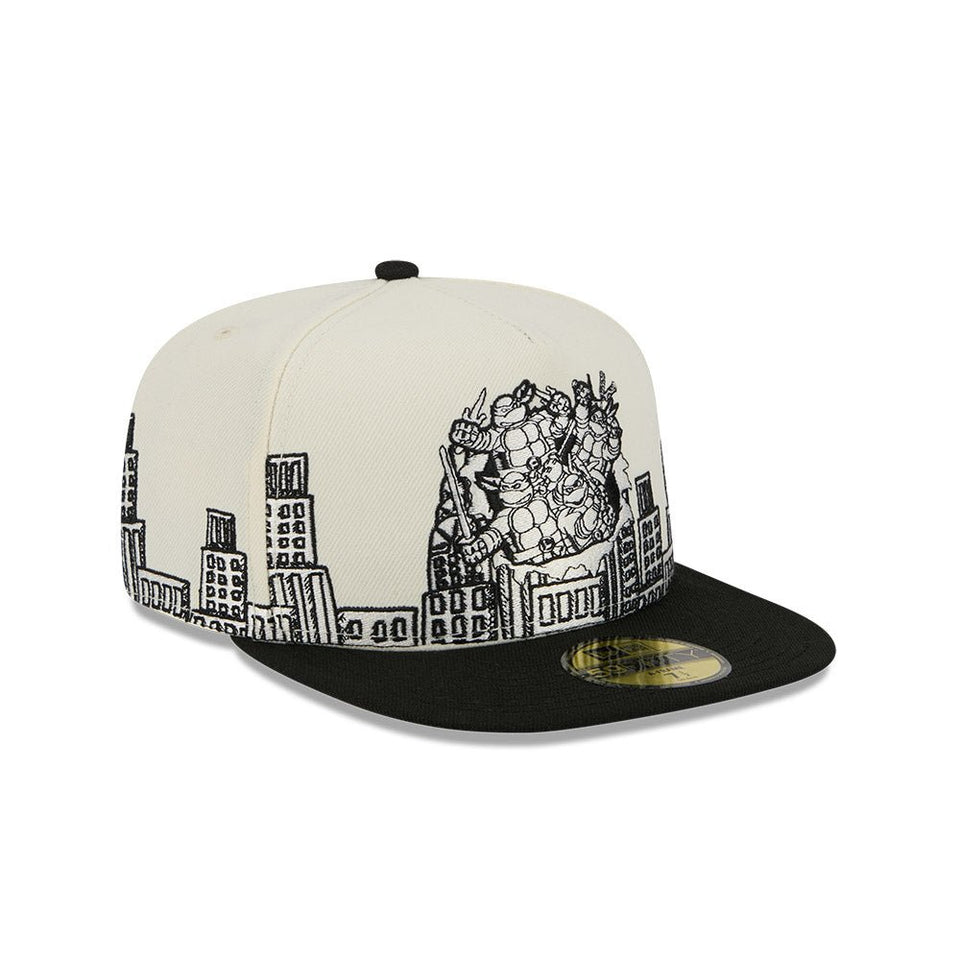 59FIFTY A - Frame Teenage Mutant Ninja Turtles ティーンエイジ・ミュータント・ニンジャ・タートルズ Cityscape クロームホワイト ブラックバイザー - 14875623-700 | NEW ERA ニューエラ公式オンラインストア