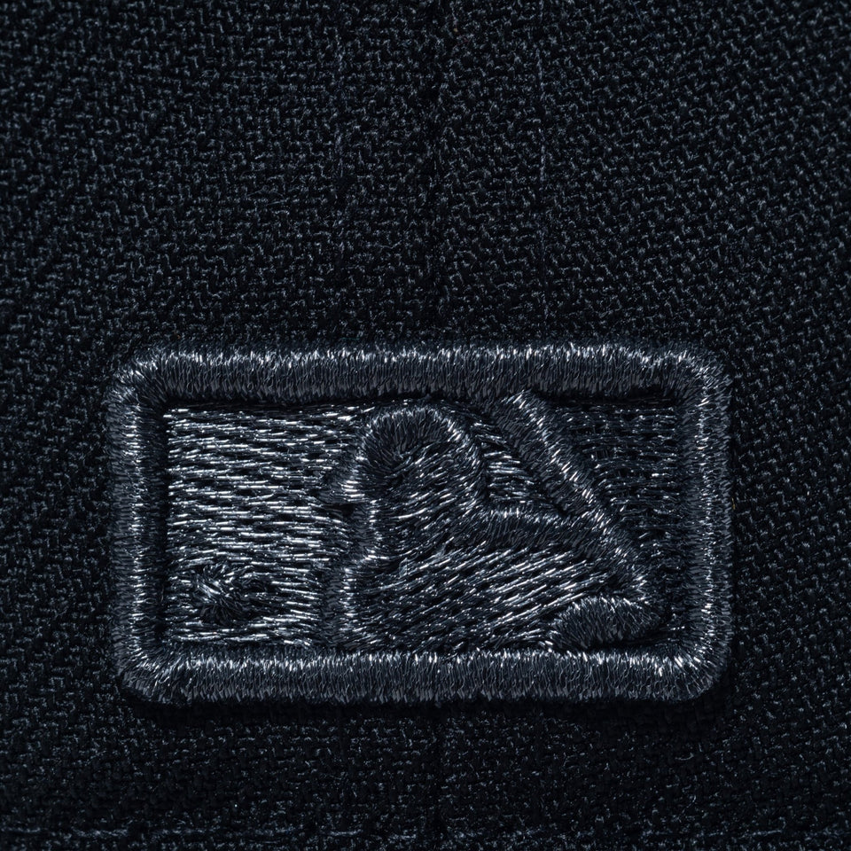 59FIFTY Black Snake アトランタ・ブレーブス ブラック - 14517102 - 700 | NEW ERA ニューエラ公式オンラインストア