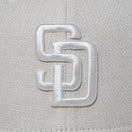 59FIFTY Cotton Flax サンディエゴ・パドレス ライトグレー - 14379039-700 | NEW ERA ニューエラ公式オンラインストア