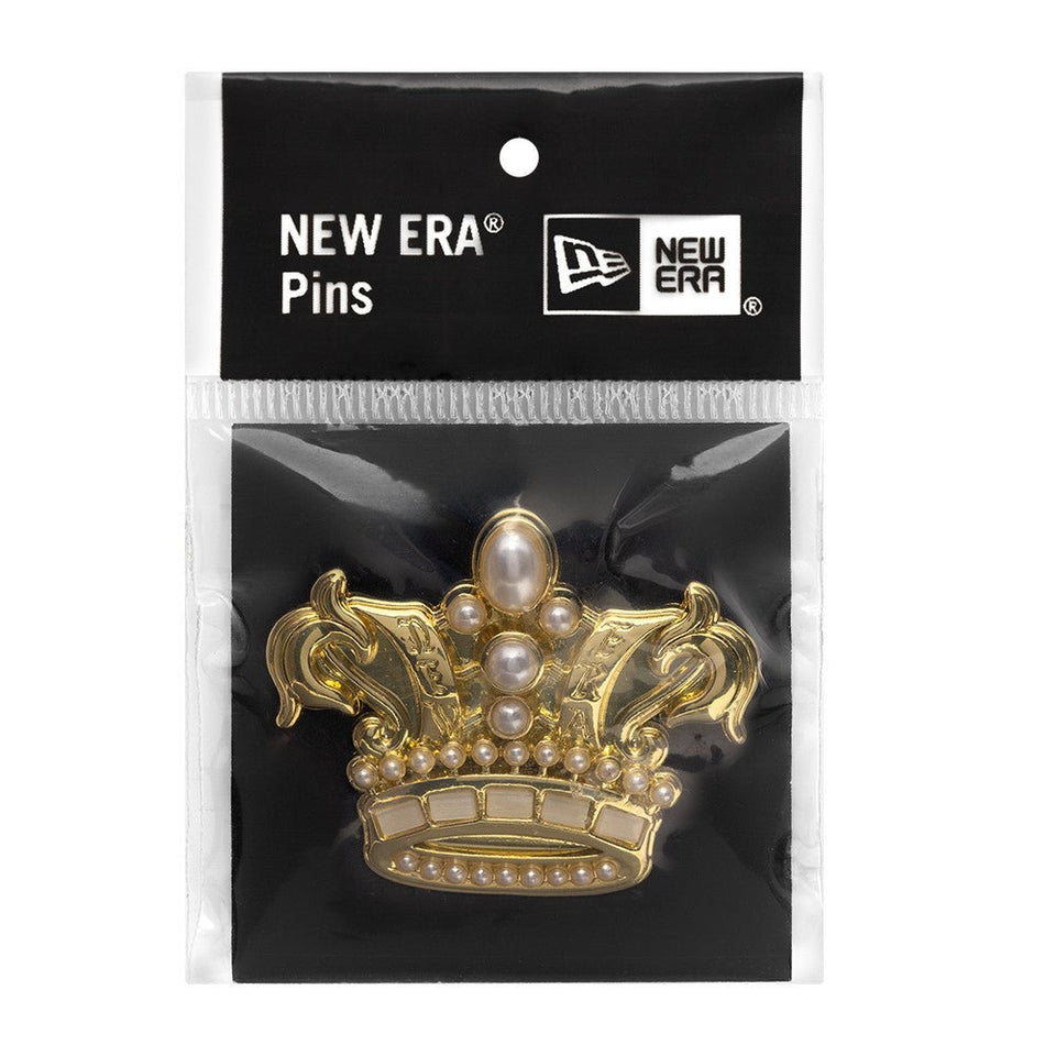 キャップアクセサリー ピンズ 59FIFTY DAY Memorial Collection Crown Brooch - 14676972 - OSFM | NEW ERA ニューエラ公式オンラインストア