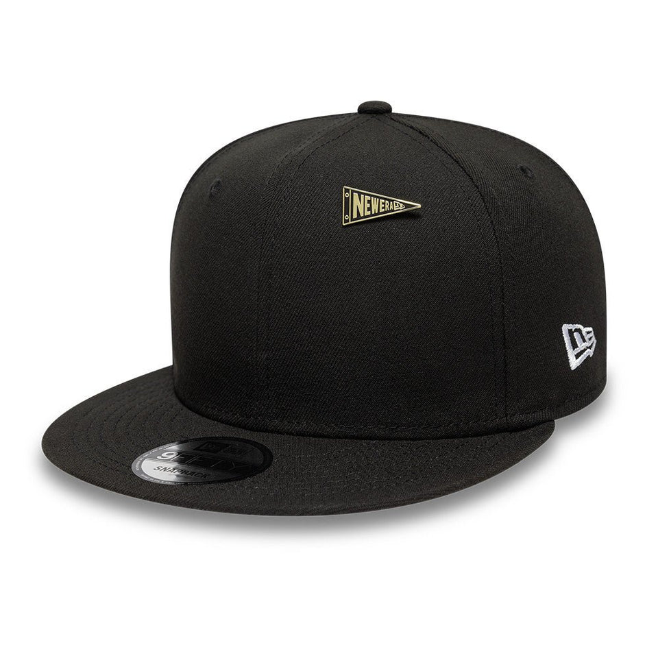 キャップアクセサリー ピンズ 59FIFTY DAY Memorial Collection Pennant Flag - 14676971 - OSFM | NEW ERA ニューエラ公式オンラインストア