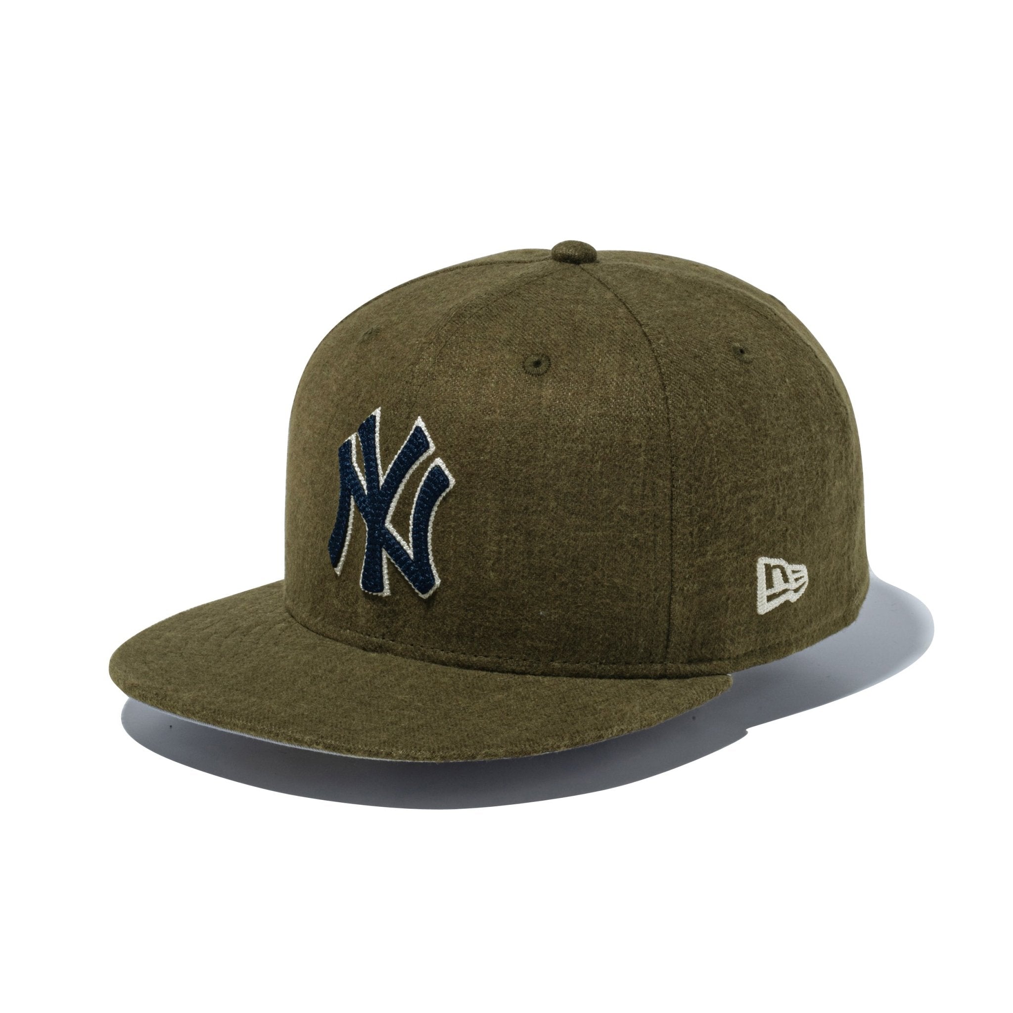 【美品】NEW ERA Yankee stadium 50周年 『チェーン付き』 美品】NEW ERA Yankee stadium 50周年 『チェーン付き』 新