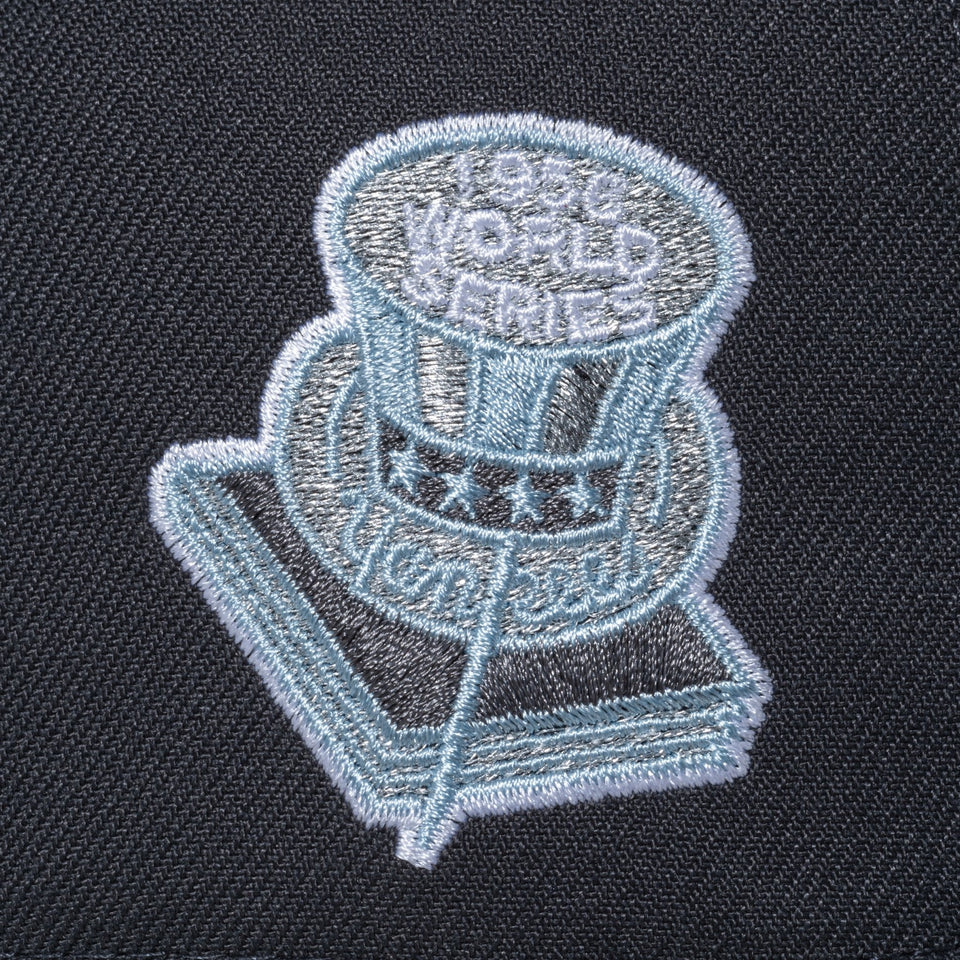 59FIFTY ニューヨーク・ヤンキース Happy Holidays グラファイト