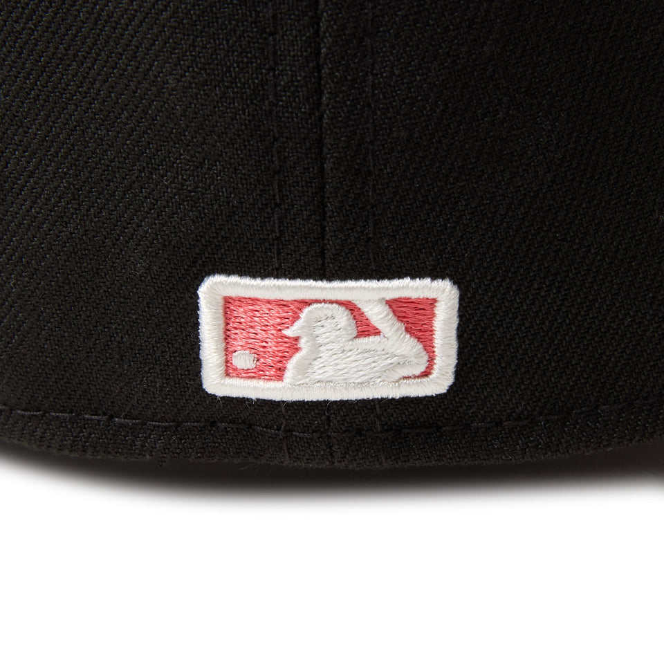 59FIFTY MLB Piping 2Tone ニューヨーク・ヤンキース ブラック/コーラル - 14668148 - 700 | NEW ERA ニューエラ公式オンラインストア