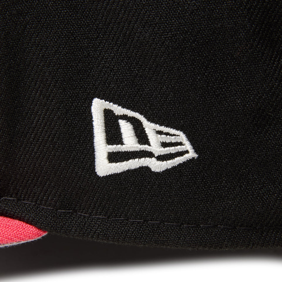 59FIFTY MLB Piping 2Tone ニューヨーク・ヤンキース ブラック/コーラル - 14668148 - 700 | NEW ERA ニューエラ公式オンラインストア