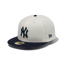 59FIFTY Paisley Under Visor ニューヨーク・ヤンキース クローム ネイビー ペイズリーアンダーバイザー - 14908311-700 | NEW ERA ニューエラ公式オンラインストア