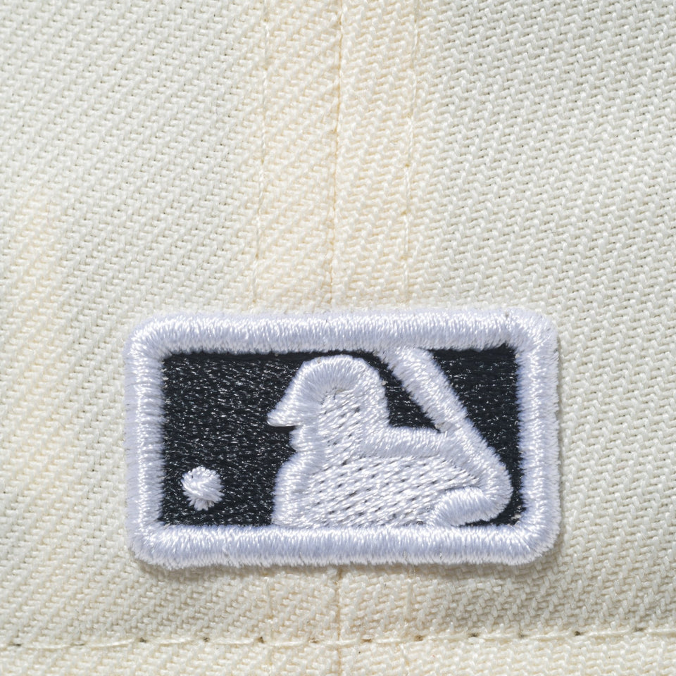 59FIFTY Paisley Under Visor ロサンゼルス・ドジャース クローム ブラック ペイズリーアンダーバイザー - 14908317-700 | NEW ERA ニューエラ公式オンラインストア