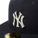59FIFTY Rhinestone Badge ラインストーンバッジ ニューヨーク・ヤンキース ネイビー - 14668127-700 | NEW ERA ニューエラ公式オンラインストア