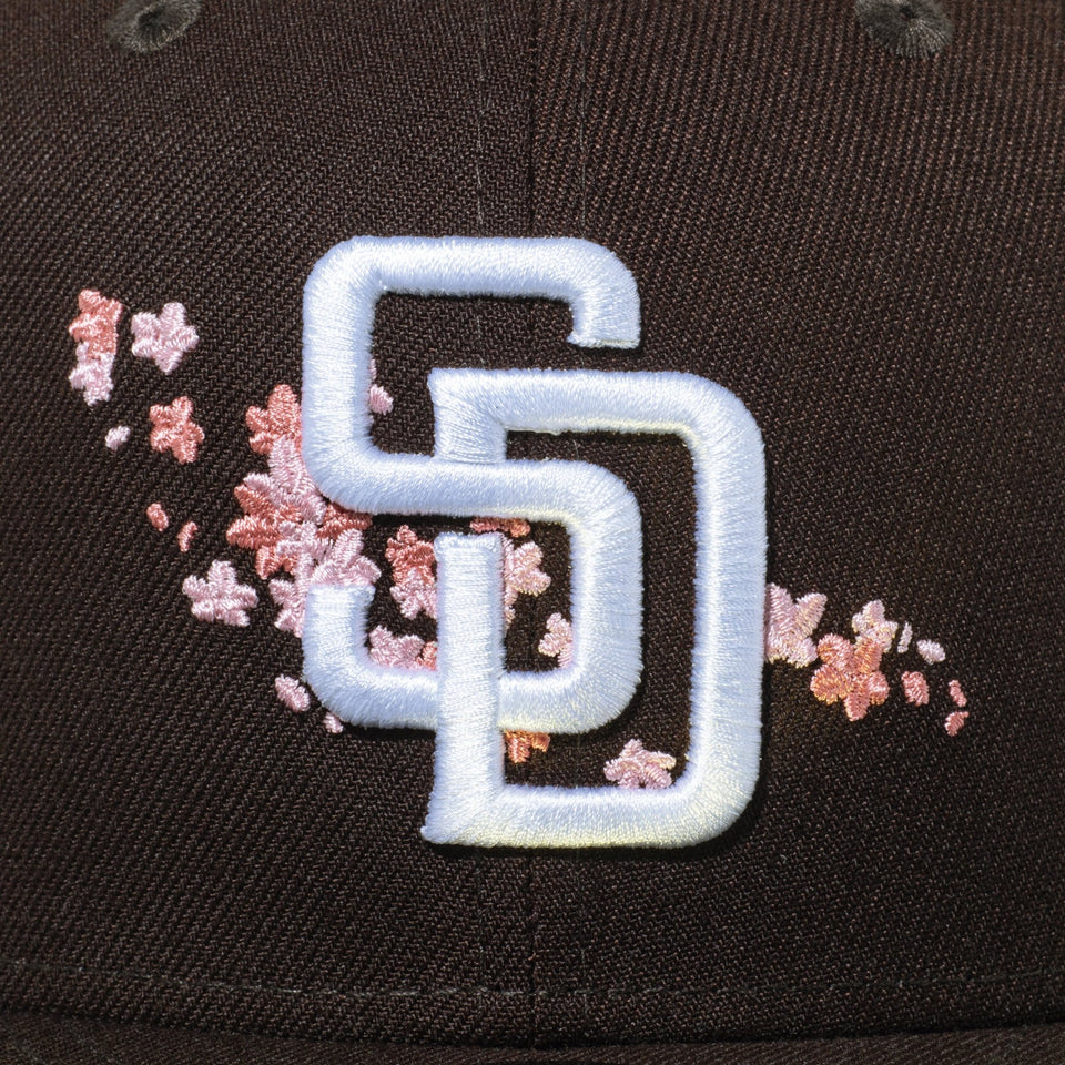 59FIFTY Sakura Pack サンディエゴ・パドレス バーントウッド - 14523120 - 700 | NEW ERA ニューエラ公式オンラインストア