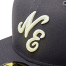 59FIFTY Sakura Pack Classic Logo グラファイト - 14388830 - 700 | NEW ERA ニューエラ公式オンラインストア