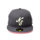 59FIFTY Sakura Pack Classic Logo グラファイト - 14388830 - 700 | NEW ERA ニューエラ公式オンラインストア